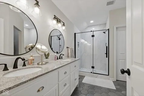 7684 Willow Ridge Road Fishers IN 46038