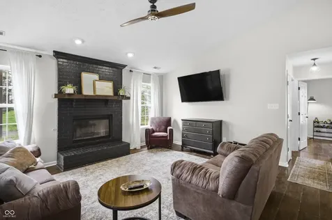 434 Driftwood Court Franklin IN 46131