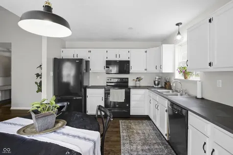434 Driftwood Court Franklin IN 46131