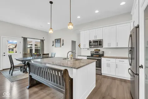 2570 Coneflower Court Columbus IN 47201