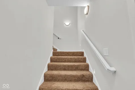 2570 Coneflower Court Columbus IN 47201
