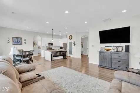 2570 Coneflower Court Columbus IN 47201
