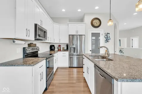 2570 Coneflower Court Columbus IN 47201