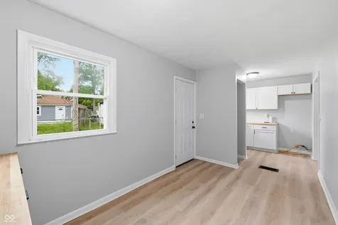 8304 Schoen Drive Indianapolis IN 46226