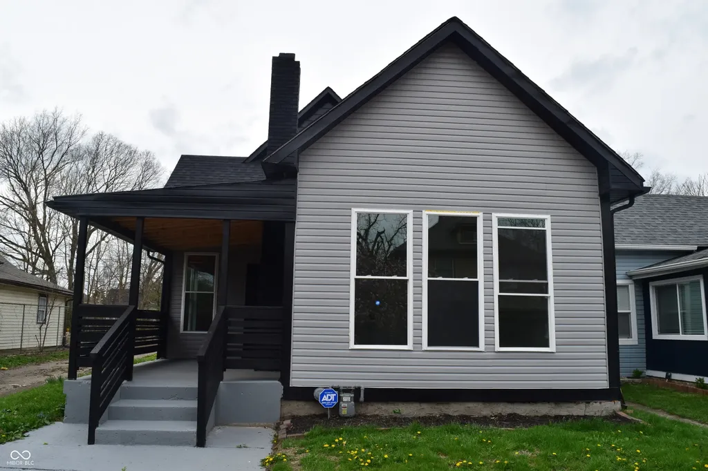 1434 Lee Street Indianapolis IN 46221