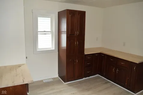 1434 Lee Street Indianapolis IN 46221