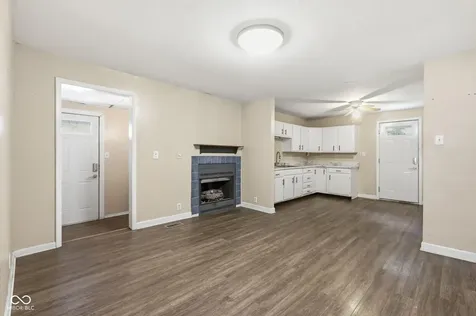 399 N Meridian Street Greenwood IN 46143