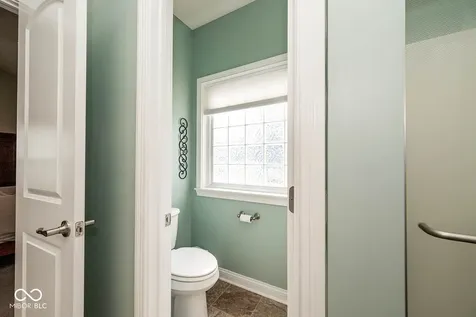 9716 N Mariners Crest Mccordsville IN 46055