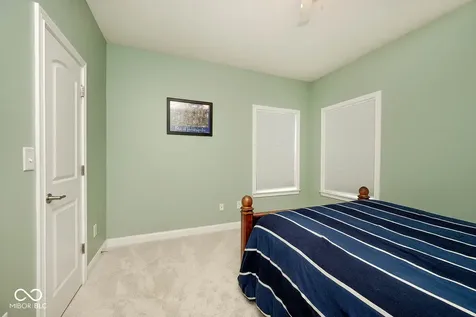 9716 N Mariners Crest Mccordsville IN 46055