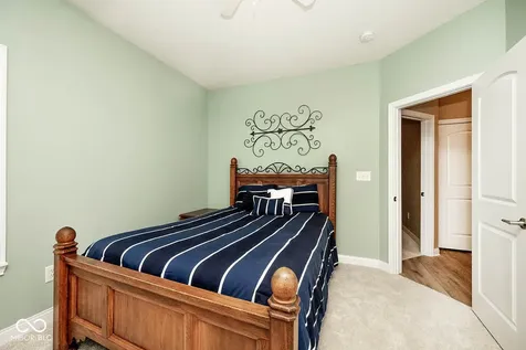 9716 N Mariners Crest Mccordsville IN 46055