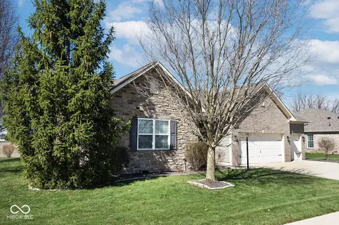 9716 N Mariners Crest Mccordsville IN 46055