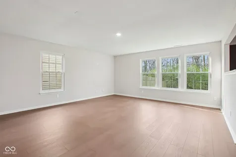 10827 Zimmerman Lane Indianapolis IN 46231