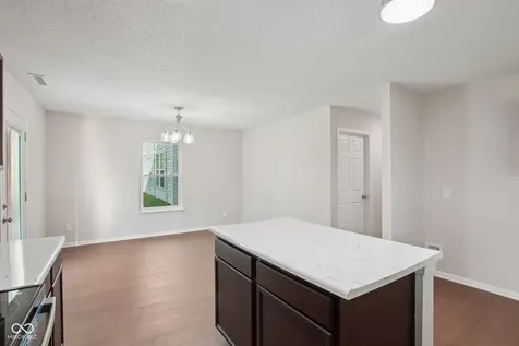 10827 Zimmerman Lane Indianapolis IN 46231