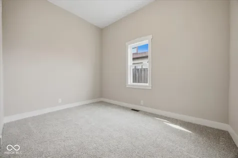 154 W Hendricks Street Shelbyville IN 46176