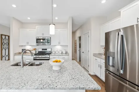 5949 Seabrook Drive Brownsburg IN 46112