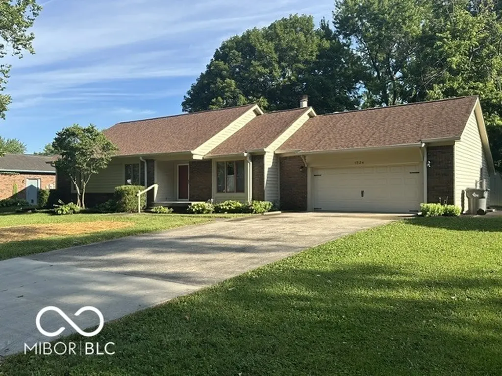 1524 E 83rd Street Indianapolis IN 46240