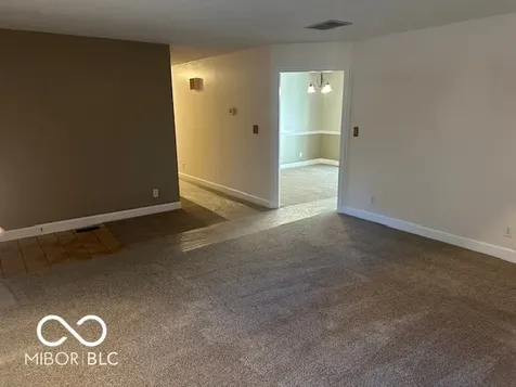 1524 E 83rd Street Indianapolis IN 46240