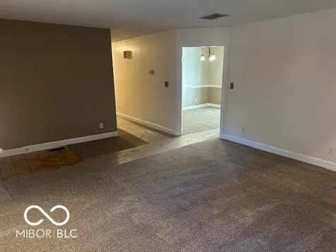 1524 E 83rd Street Indianapolis IN 46240