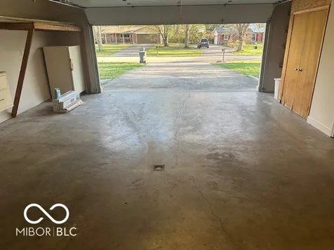 1524 E 83rd Street Indianapolis IN 46240