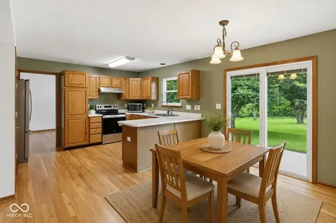 6551 Calla Lily Drive Indianapolis IN 46237