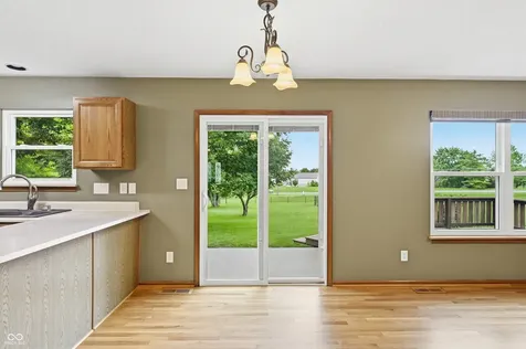 6551 Calla Lily Drive Indianapolis IN 46237