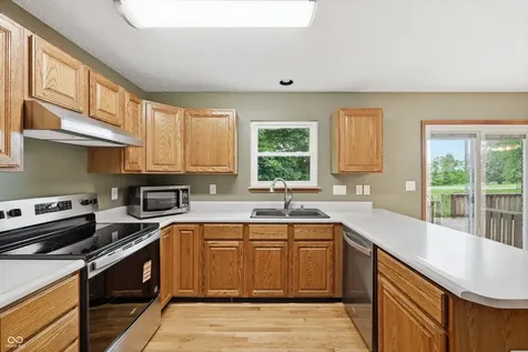 6551 Calla Lily Drive Indianapolis IN 46237