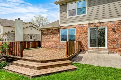 6551 Calla Lily Drive Indianapolis IN 46237