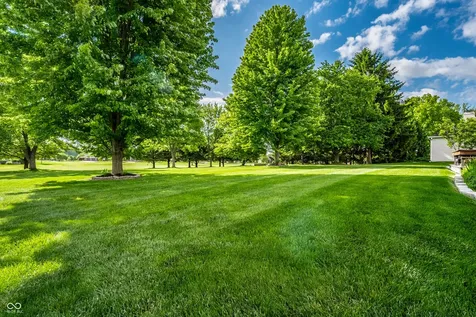 828 Pebble Brook Place Noblesville IN 46062