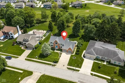 828 Pebble Brook Place Noblesville IN 46062