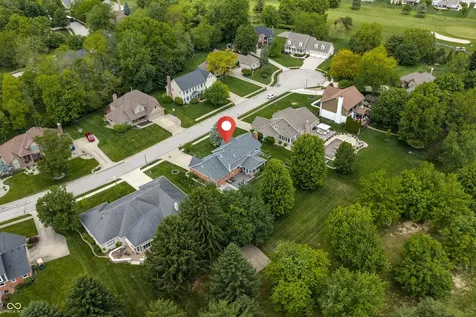 828 Pebble Brook Place Noblesville IN 46062