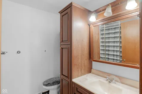 157 E Hill Valley Drive Indianapolis IN 46227