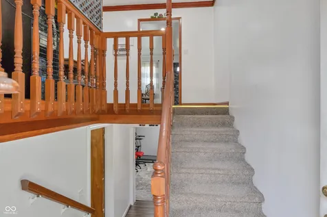 157 E Hill Valley Drive Indianapolis IN 46227
