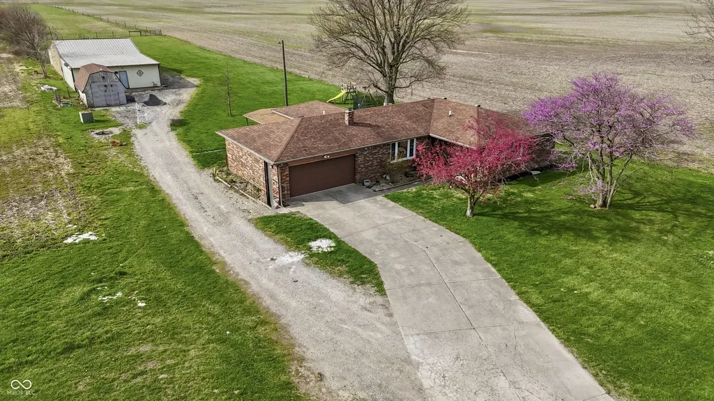10445 Maze Road Indianapolis IN 46259