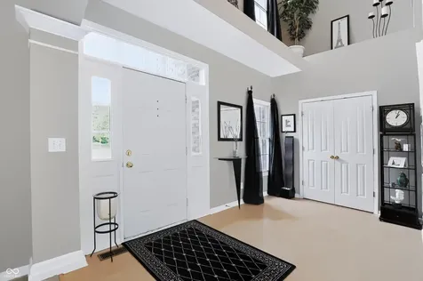 4534 Sunflower Court Zionsville IN 46077