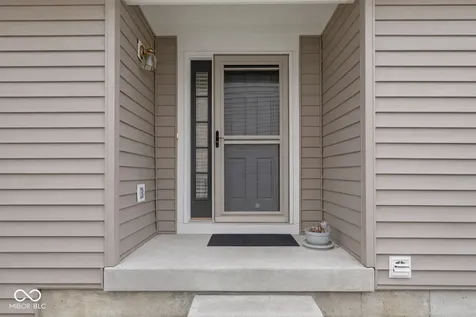 3431 Ashgrove Drive Indianapolis IN 46268