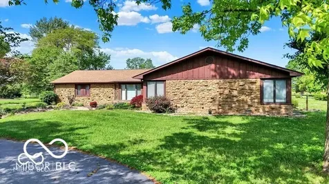 5272 N Graham Road Whiteland IN 46184