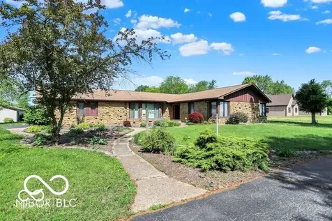 5272 N Graham Road Whiteland IN 46184