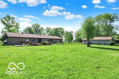 5272 N Graham Road Whiteland IN 46184