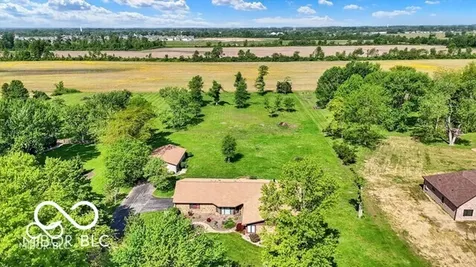 5272 N Graham Road Whiteland IN 46184