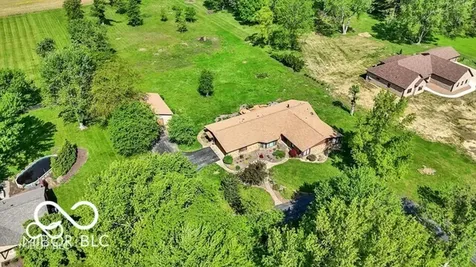 5272 N Graham Road Whiteland IN 46184