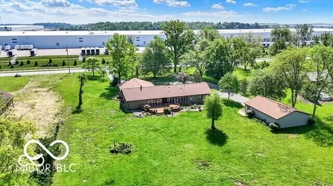 5272 N Graham Road Whiteland IN 46184