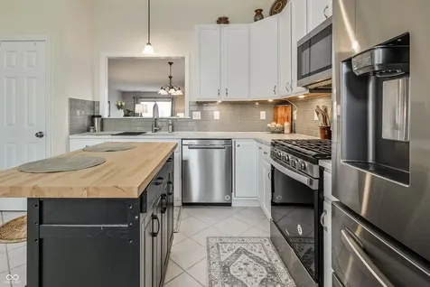 8304 Hunters Meadow Court Indianapolis IN 46259