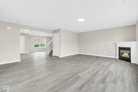 11218 Hylas Drive Noblesville IN 46060