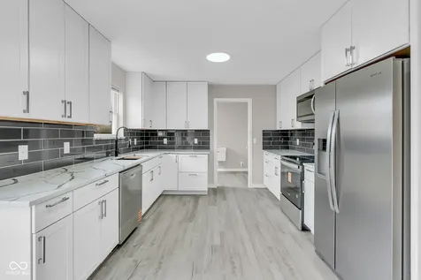 11218 Hylas Drive Noblesville IN 46060