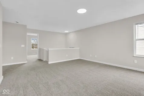 11218 Hylas Drive Noblesville IN 46060