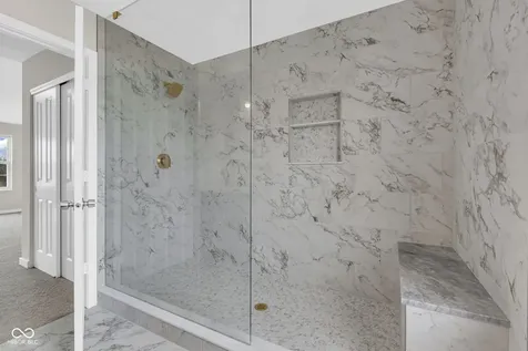 11218 Hylas Drive Noblesville IN 46060
