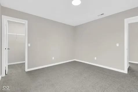 11218 Hylas Drive Noblesville IN 46060