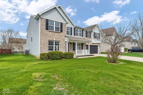 11218 Hylas Drive Noblesville IN 46060