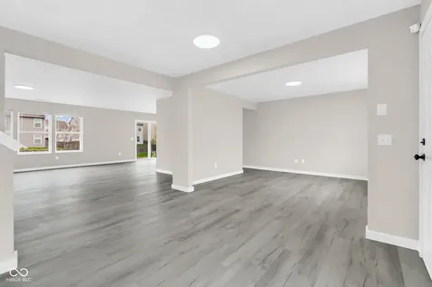 11218 Hylas Drive Noblesville IN 46060