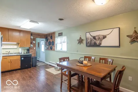 1204 Dusty Trail Greenwood IN 46142